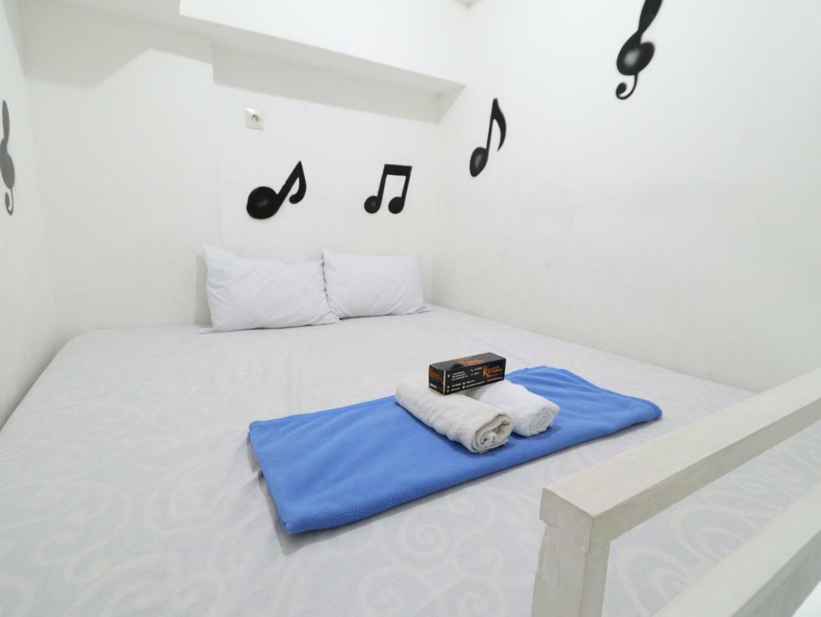 Kamar Keluarga Duri Kosambi Hotel Jakarta Kültér fotó